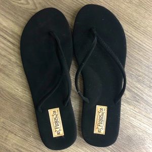 Flojos Flip Flops